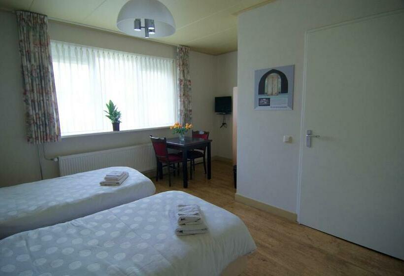 스탠다드 룸, Stichting Veenloopcentrum Weiteveen
