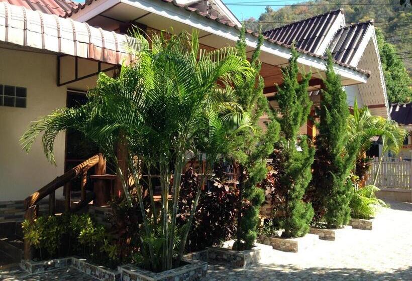 Семейный Номер, Pimpa House พิมพาเฮาส์