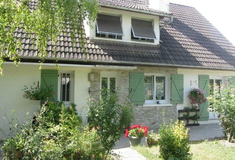 Номер Стандарт Трехместный, Chambres D Hôtes Des Bruyères
