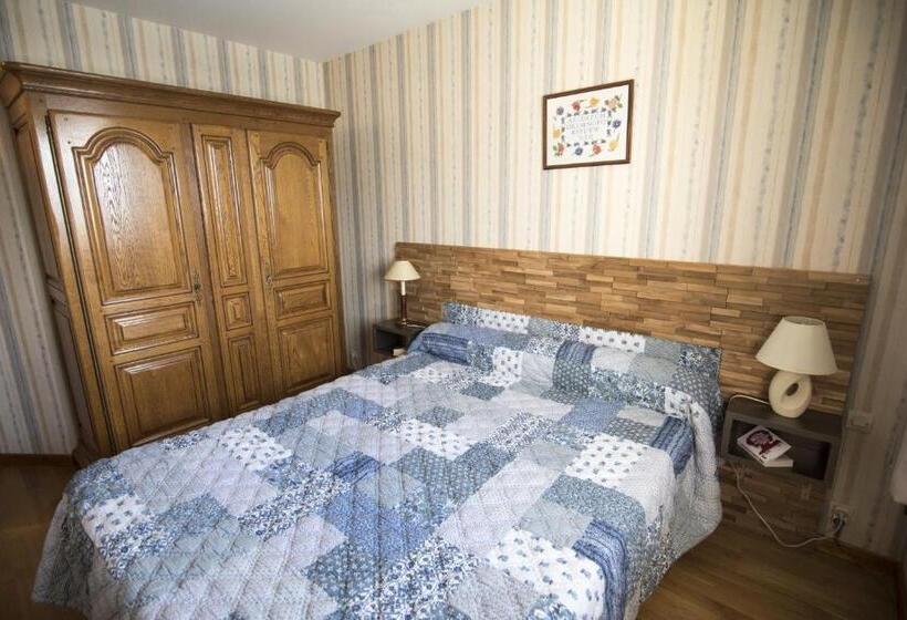 Люкс Вид на Горы, Chez Michelle Et Dany   Chambres D Hôtes Proche D Annecy