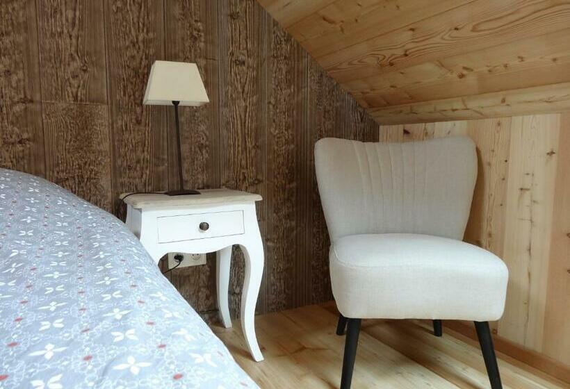 스탠다드 트리플 룸, Maison D Hôtes L Arnica