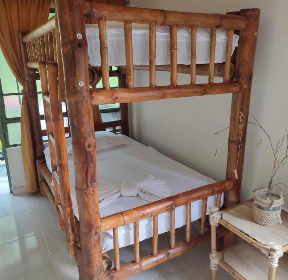 패밀리 룸 산 전망, Hostal Amaní