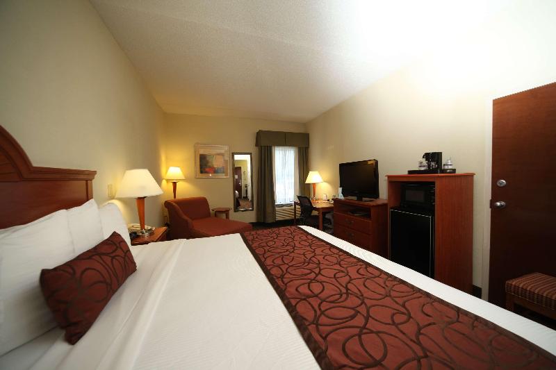 Номер Executive, Fairfield By Marriott Pune Kharadi