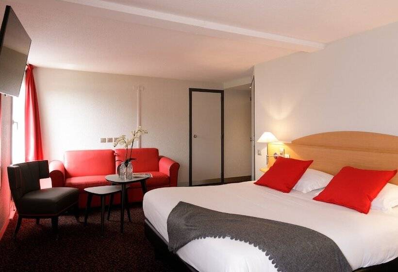 프레스티지 룸, Logis Hôtel L Orée De Chartres   Barjouville