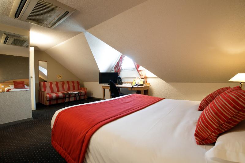 패밀리 룸, Logis Hôtel L Orée De Chartres   Barjouville