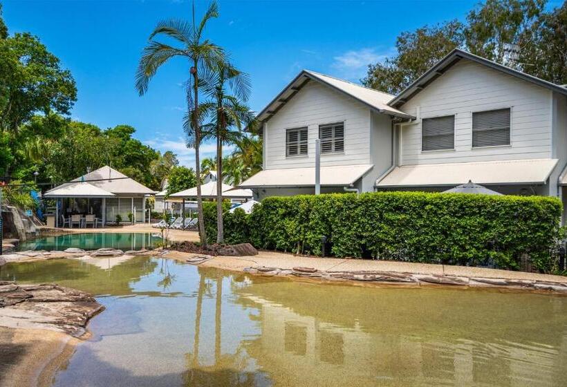 Дом 3 Спальни, Noosa Entrance Waterfront Resort