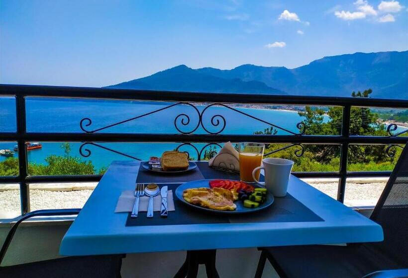 Family studio with sea view, Celeste Golden Beach