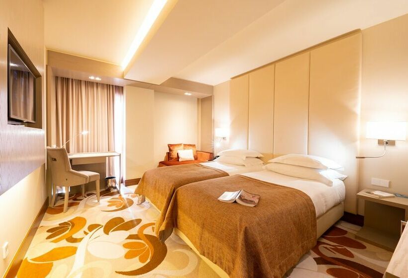 Номер Superior, Smy Lisboa