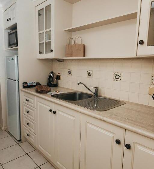 اتاق استاندارد, The Lawson Riverside Suites