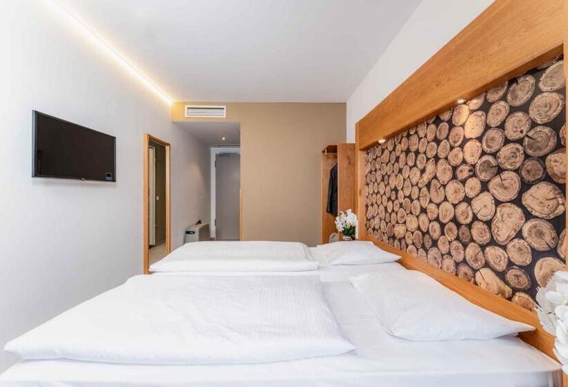 Номер Стандарт, Plaza Inn Dachau   München