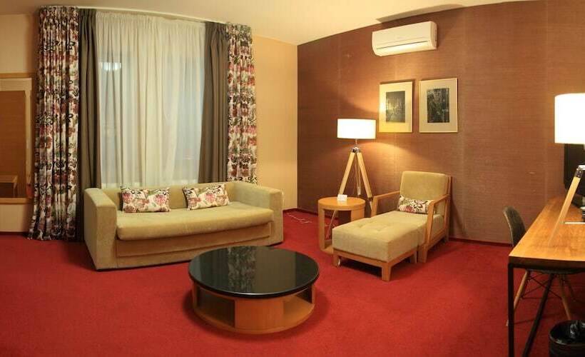스위트, Grand Admiral Resort & Spa