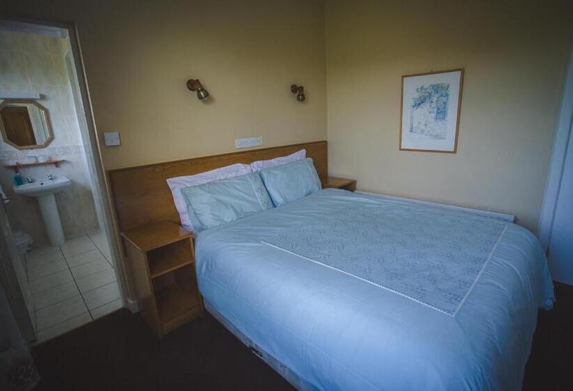 标准单人间, Diamond Hill Country House