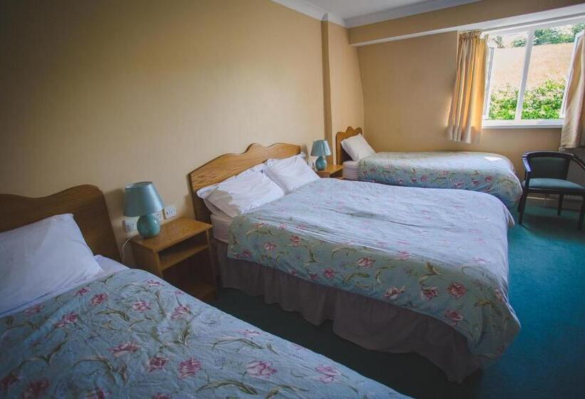 家庭间, Diamond Hill Country House