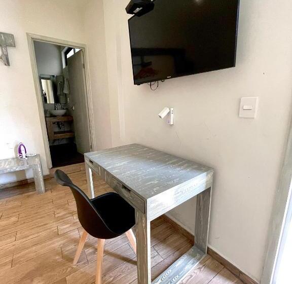 סוויטה אקזקיוטיב, Capital Suites