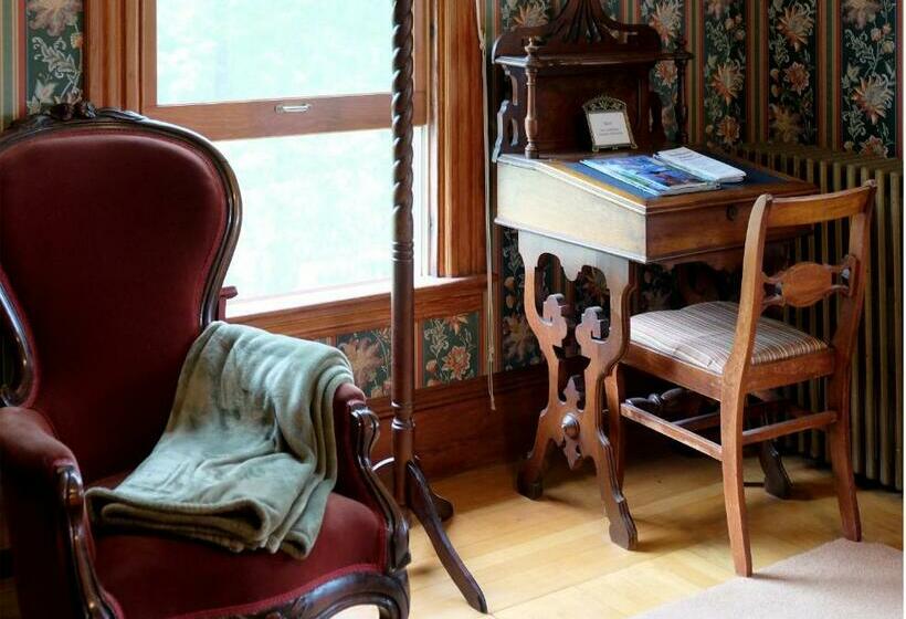 디럭스 룸, Guilford Bed And Breakfast