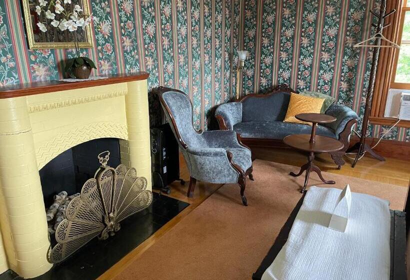 디럭스 룸, Guilford Bed And Breakfast