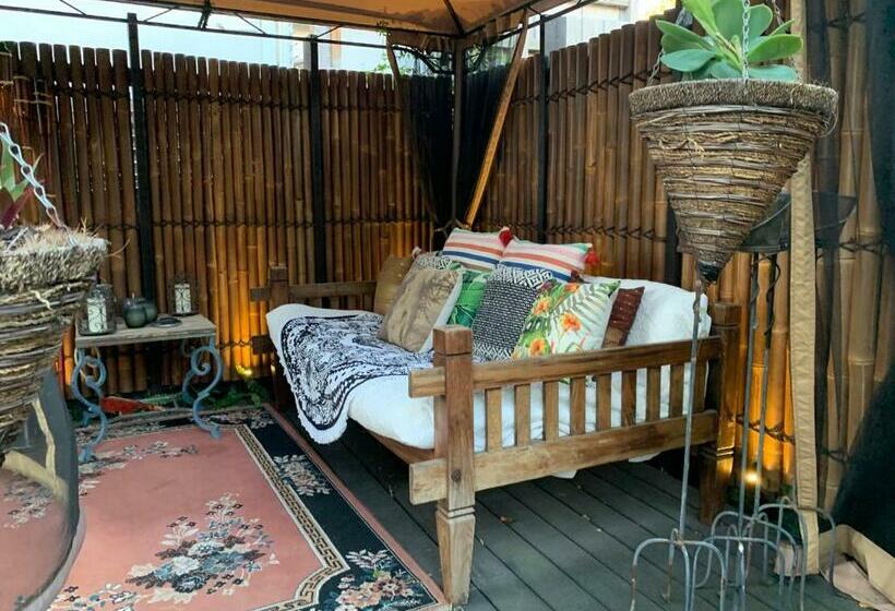 디럭스 룸 가든 전망, Bayside Boutique Retreat  Black Rock, Melbourne