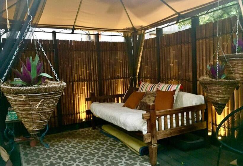 디럭스 룸 가든 전망, Bayside Boutique Retreat  Black Rock, Melbourne