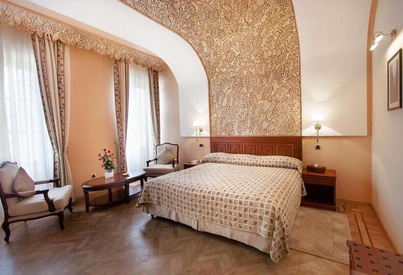 スーペリアシングルルーム, Grand Hotel Villa De France