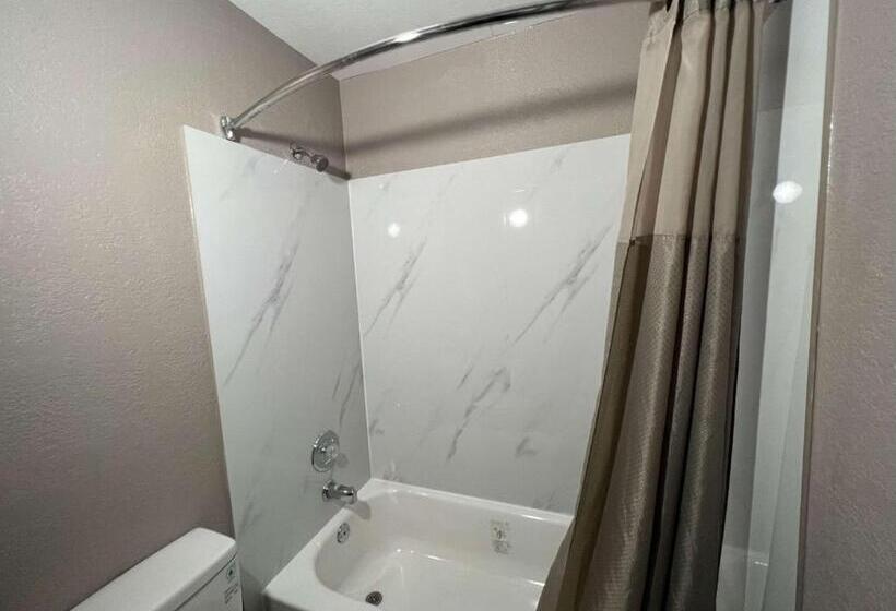 Номер Deluxe, Motel 6 Altoona, Ia  Des Moines East
