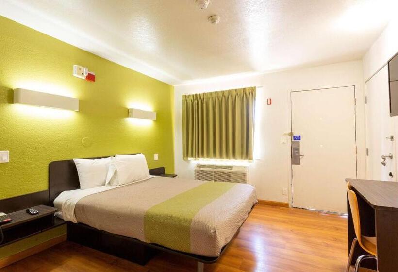 장애인을 위한 스탠다드 룸, Motel 6camp Springs, Dc  South Camp Springs