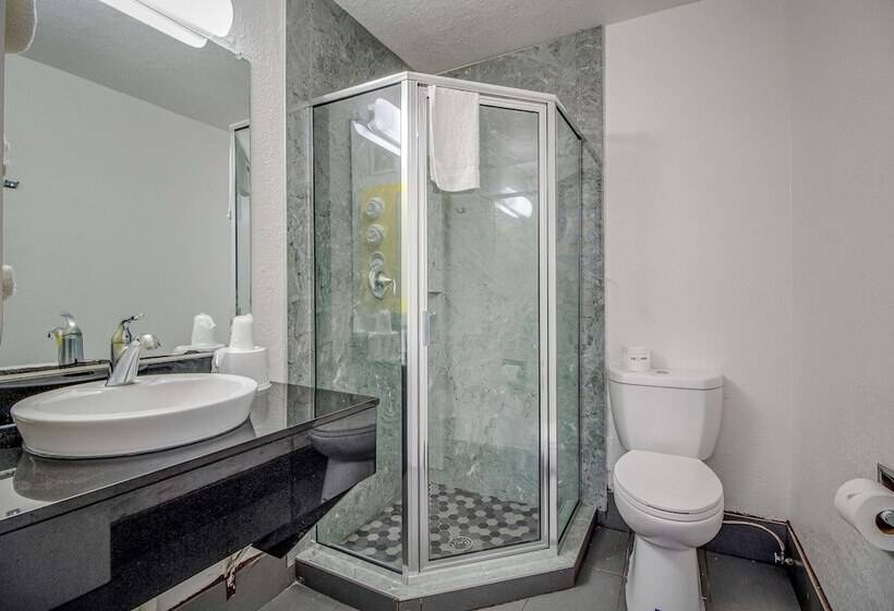 Номер Стандарт 2 Двуспальные Кровати, Motel 6 Conroe, Tx