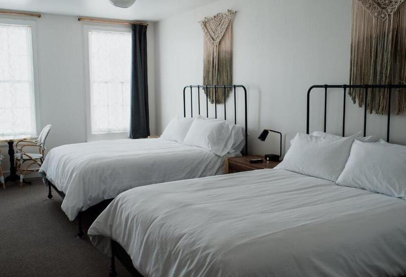 Номер Стандарт, Surf Hotel & Chateau