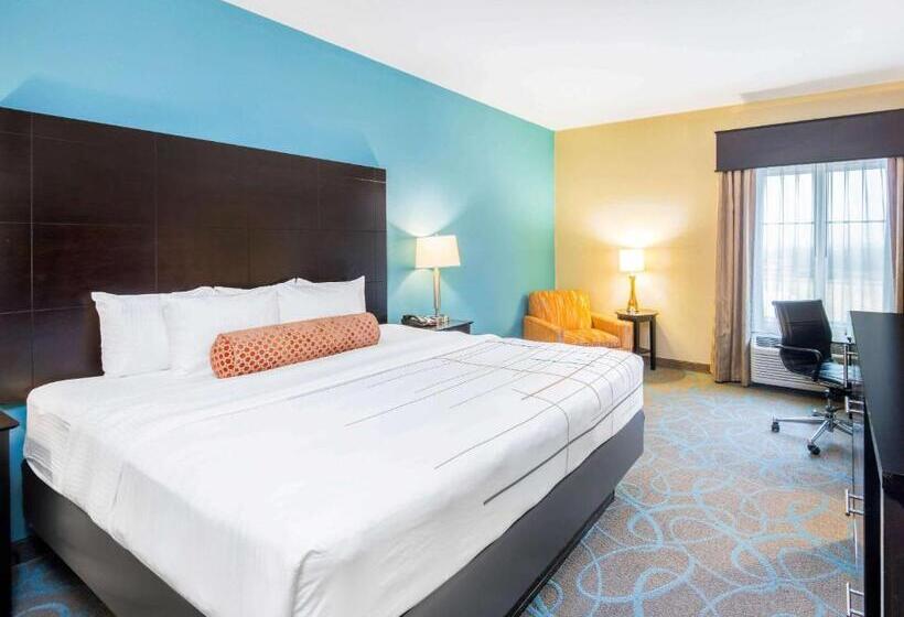 Номер Deluxe Кровать Кинг, La Quinta By Wyndham Clinton Historic Route 66