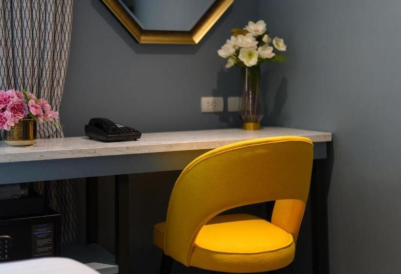 Quarto Premium, The Mulberry Bangkok Khaosan Road