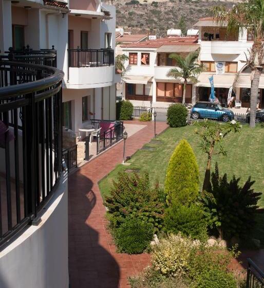 스탠다드 스튜디오 정원 전망, Kotzias Beach Apartments