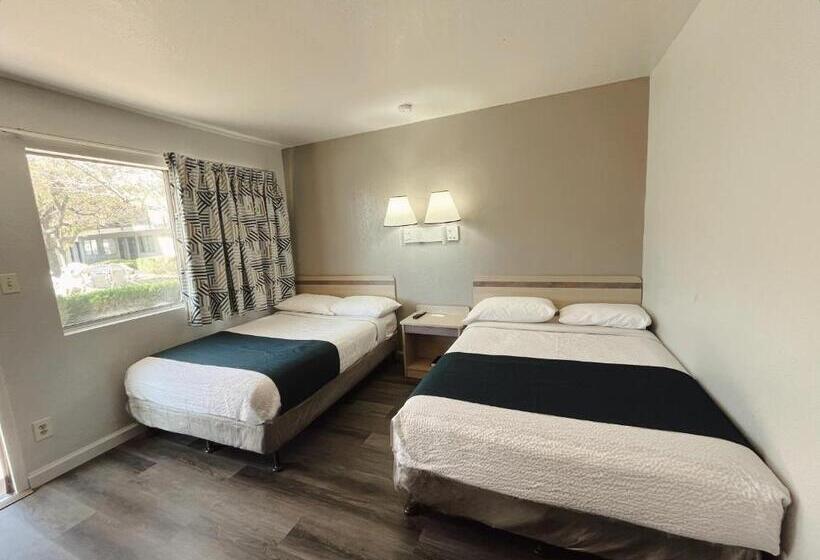 Номер Стандарт, Motel 6holbrook, Az