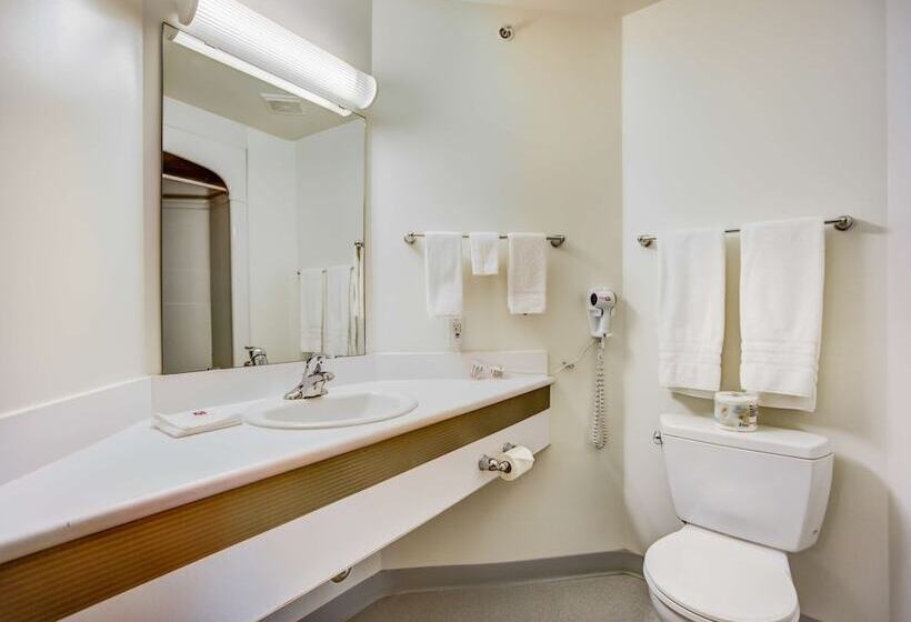 İki Çift Kişilik Yataklı Standart Oda, Days Inn By Wyndham Stony Plain