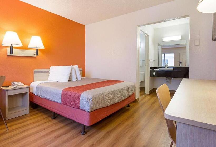 Номер Стандарт Адаптированный для Инвалидов, Motel 6mesa, Az  South