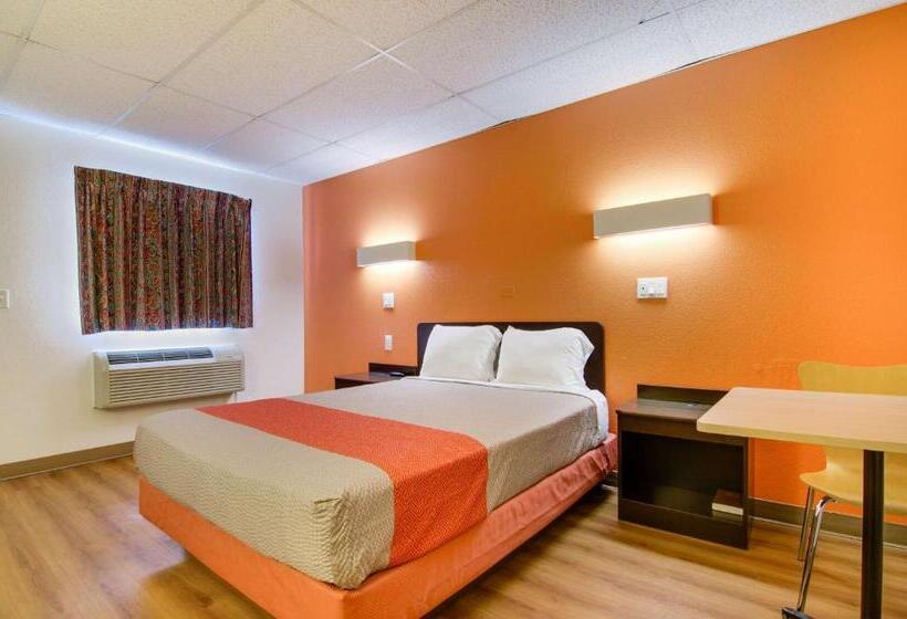 Номер Стандарт Адаптированный для Инвалидов, Motel 6salina, Ks
