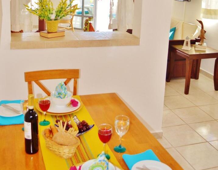 جناح ماستر مع إطلالات, Corales Suites