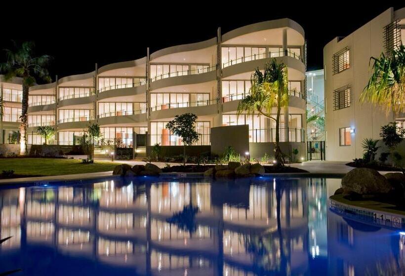 Апартаменты 1 Спальня Вид на Бассейн, Cotton Beach Resort  Tweed Coast Holidays ®