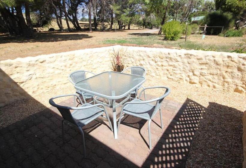 Номер Стандарт Трехместный, Big4 Cape Jervis Accommodation & Caravan Park