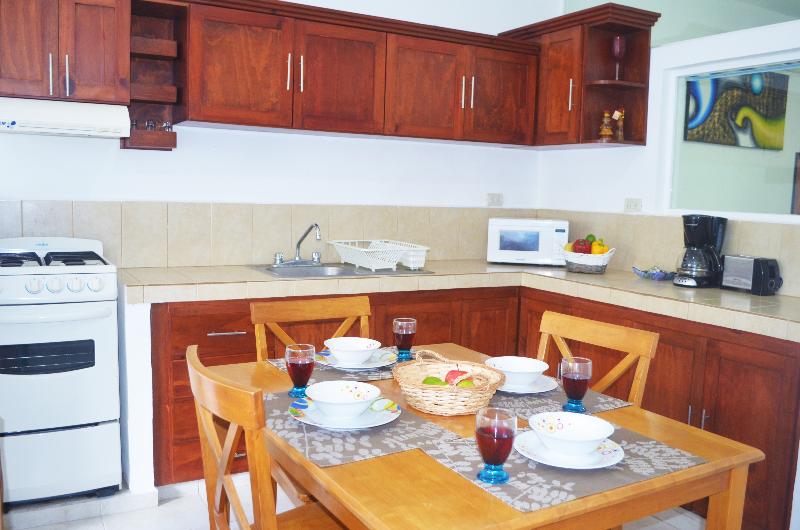 Juniorsviitti Puutarhanäkymä, Corales Suites