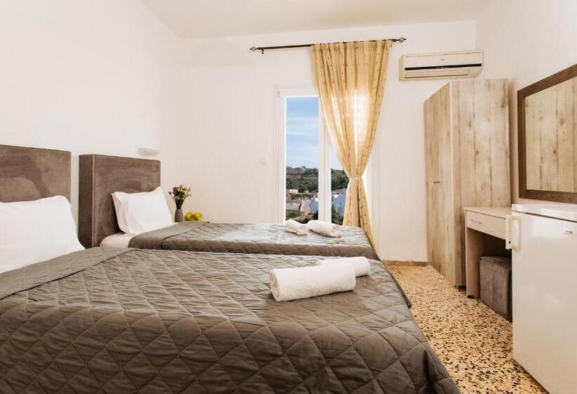 Habitación Estándar, Nikos