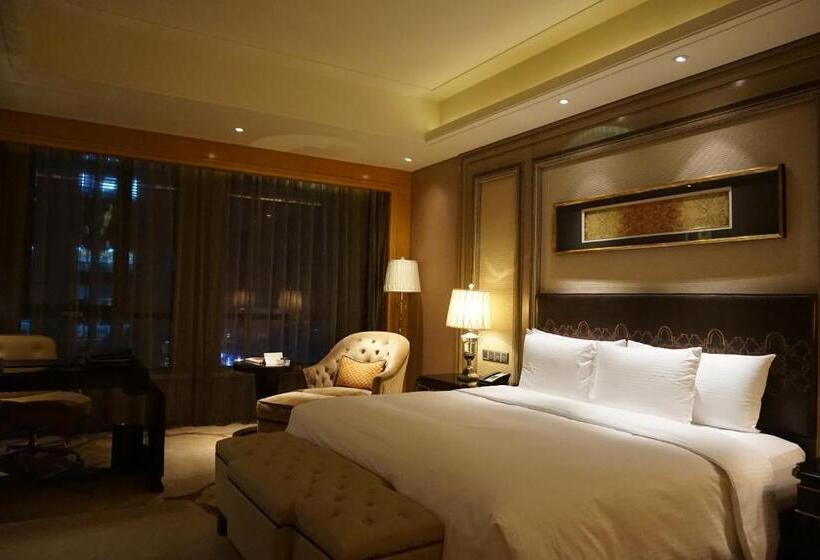 Номер Executive Кровать Кинг, Wanda Realm Harbin