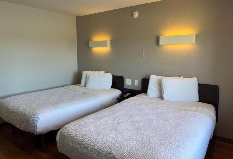 디럭스 4인 룸, Motel 6simi Valley, Ca