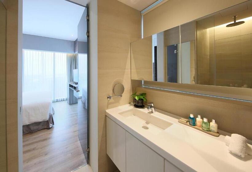 آپارتمان لوکس 1 خوابه, Pan Pacific Serviced Suites Beach Road, Singapore