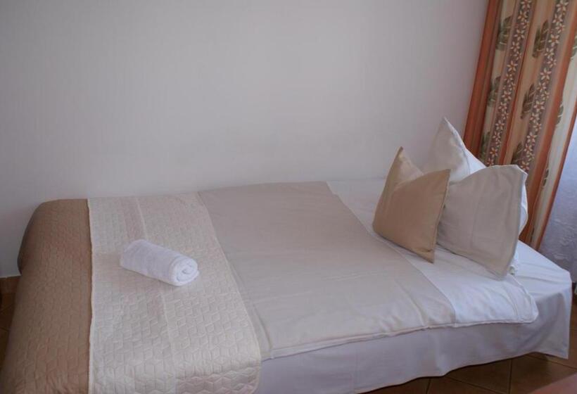 Quarto Quádruplo Deluxe, Natural Mielno
