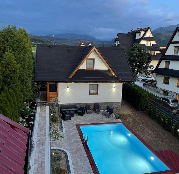 Quarto Familiar Vista Montanha, U Hanki