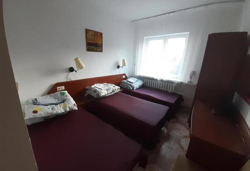 Номер Стандарт Трехместный, Ośrodek Wypoczynkowy Mazowsze W Karpacz