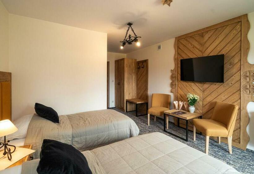 Номер Стандарт Трехместный, Pensjonat Litworówka Wellness&spa