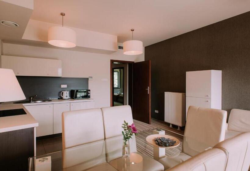 Apartamento 2 Dormitórios, Szklane Domy