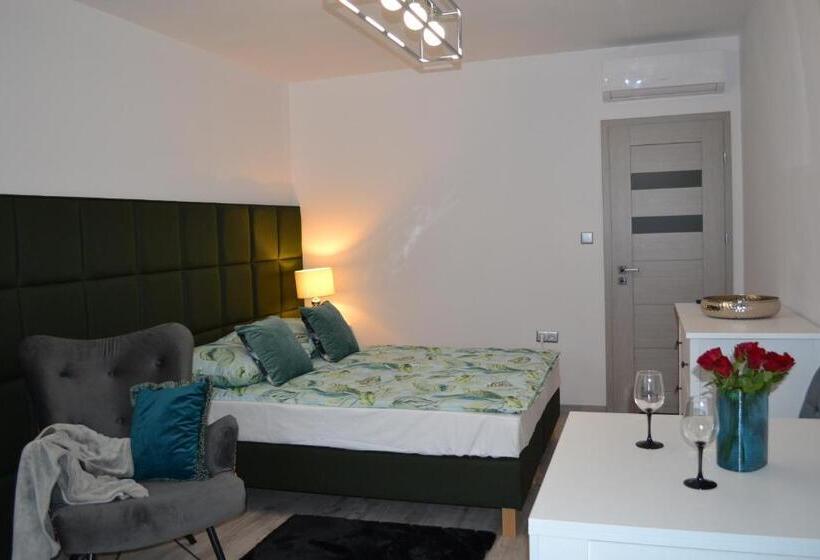 Студия Стандарт, Villa Nova