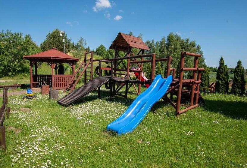Номер Стандарт, Gosciniec Zacisze