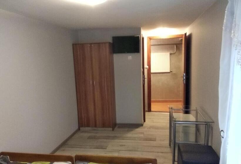 Номер Стандарт, U Janka